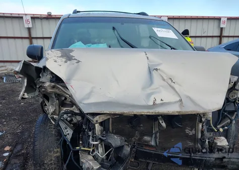 2008 Toyota Sienna Le from USA, damaged, VIN 5TDZK23C48S109914